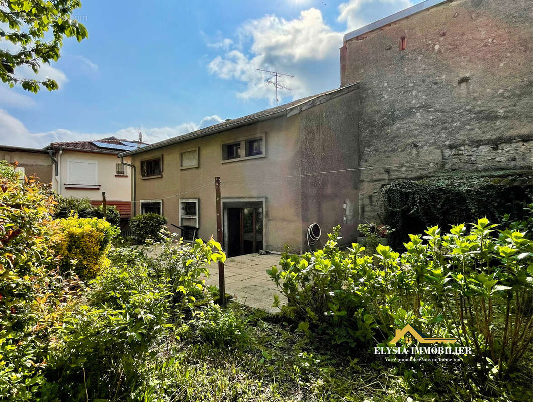 Maison à NORROY-LES-PONT-A-MOUSSON