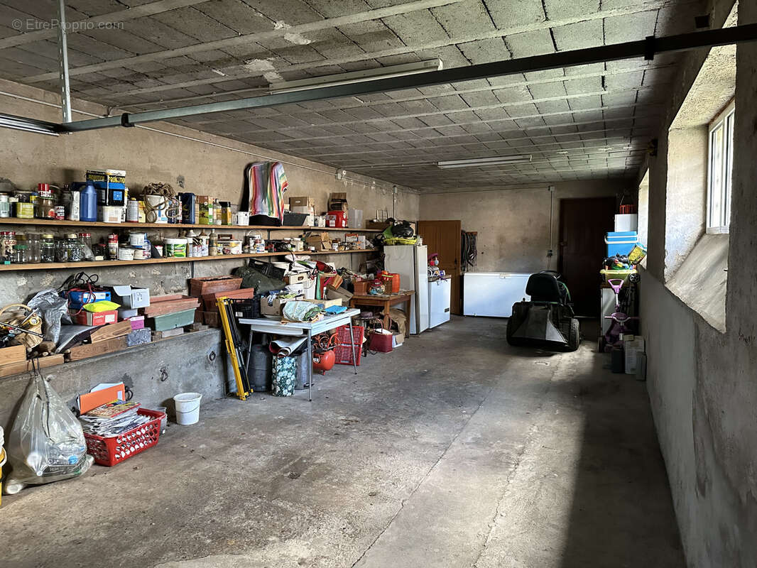 Maison à VILLE-SUR-ILLON