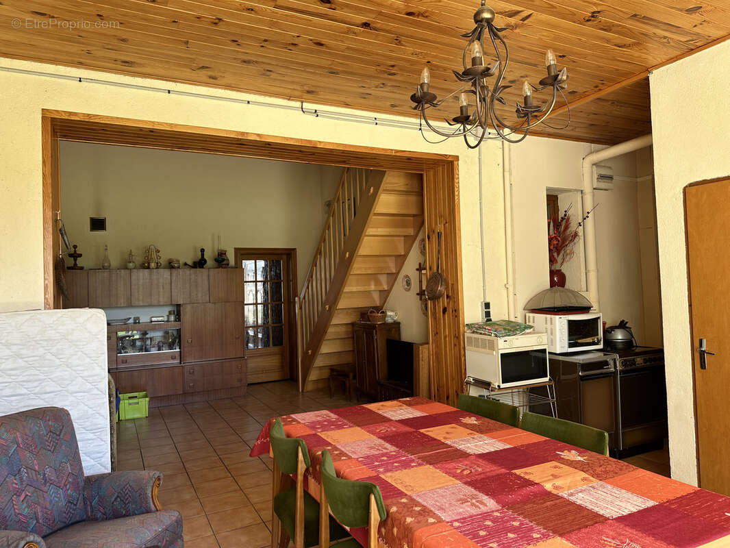 Maison à VILLE-SUR-ILLON