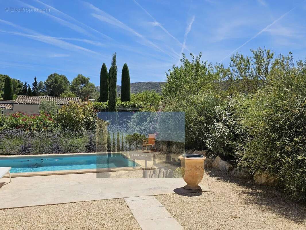 Maison à EYGALIERES