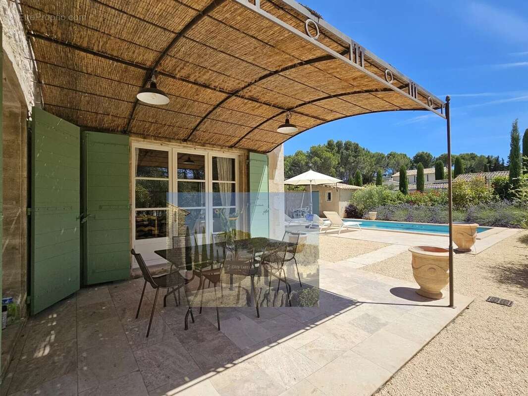 Maison à EYGALIERES