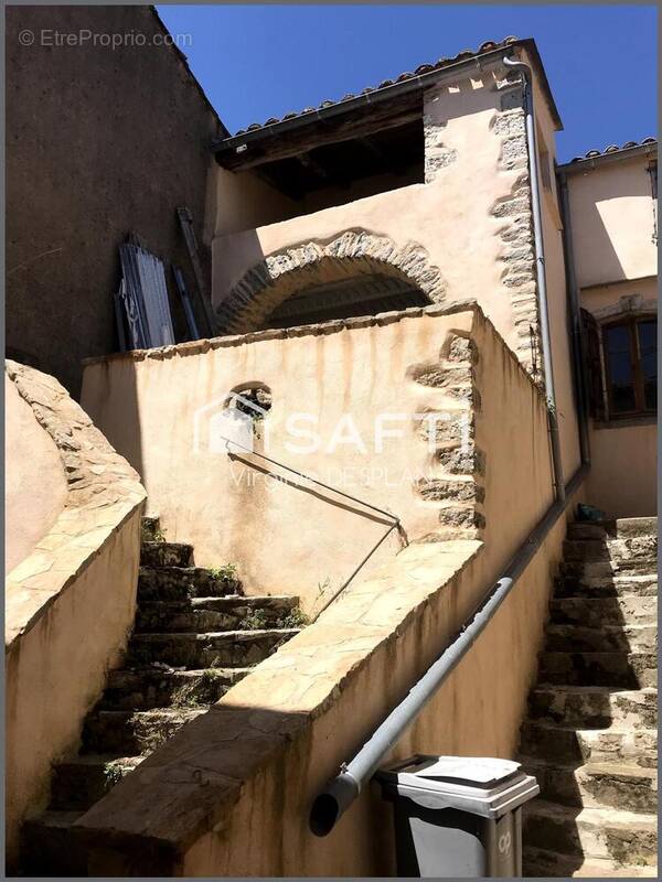 Photo 1 - Maison à SAINT-MAURICE-NAVACELLES