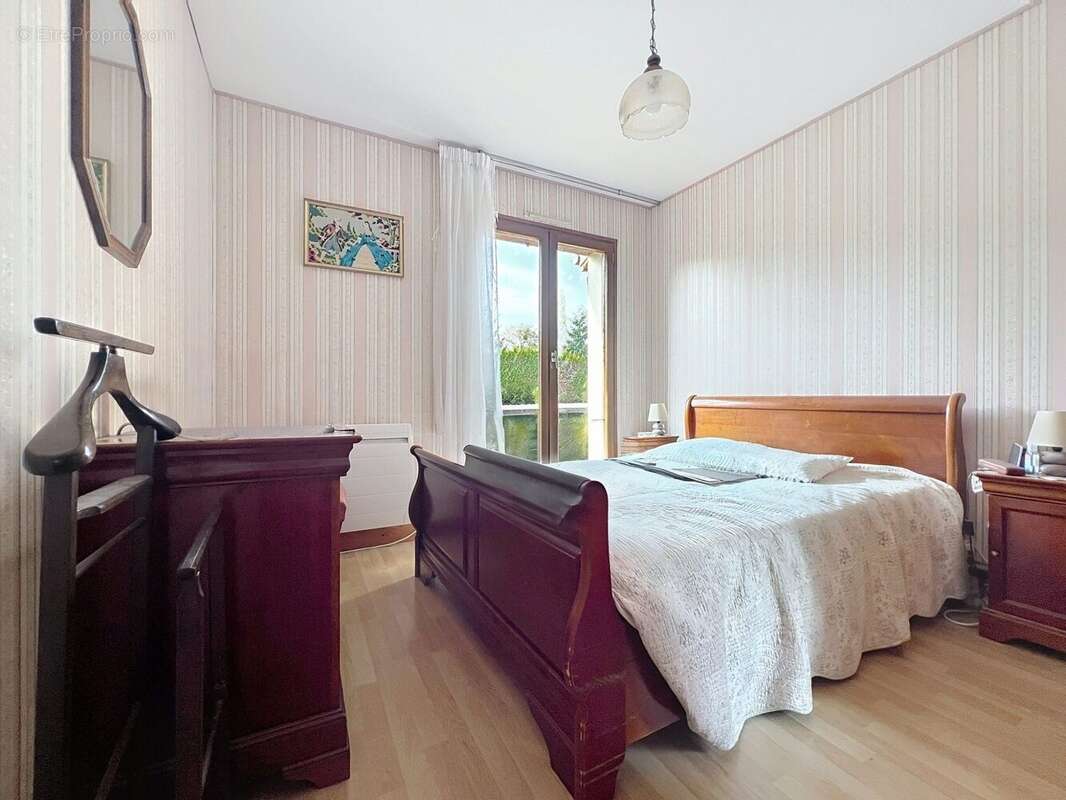 Maison à SAINT-DENIS-SUR-LOIRE