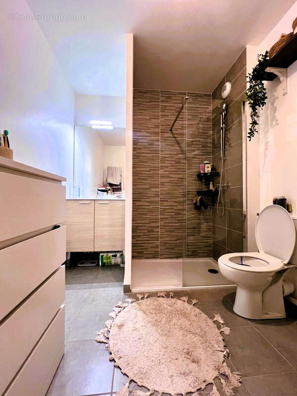 Appartement à LE BLANC-MESNIL