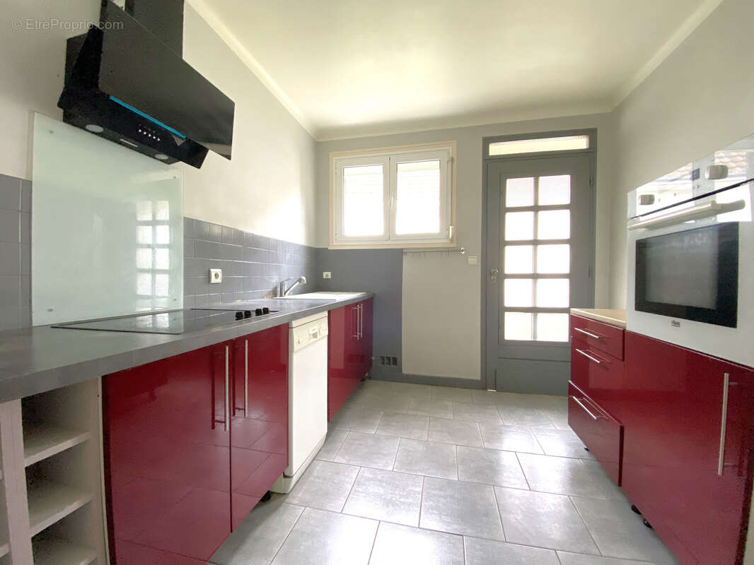 Maison à MAINVILLIERS