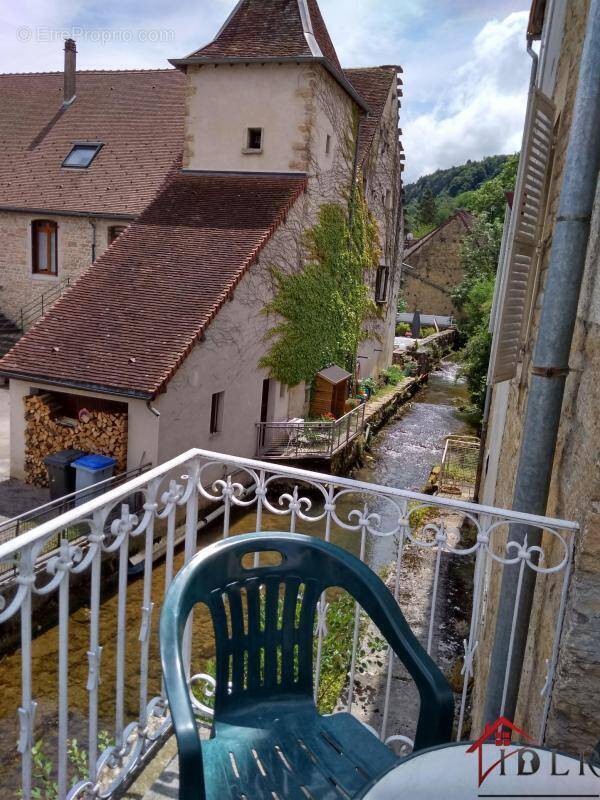 Commerce à LONS-LE-SAUNIER