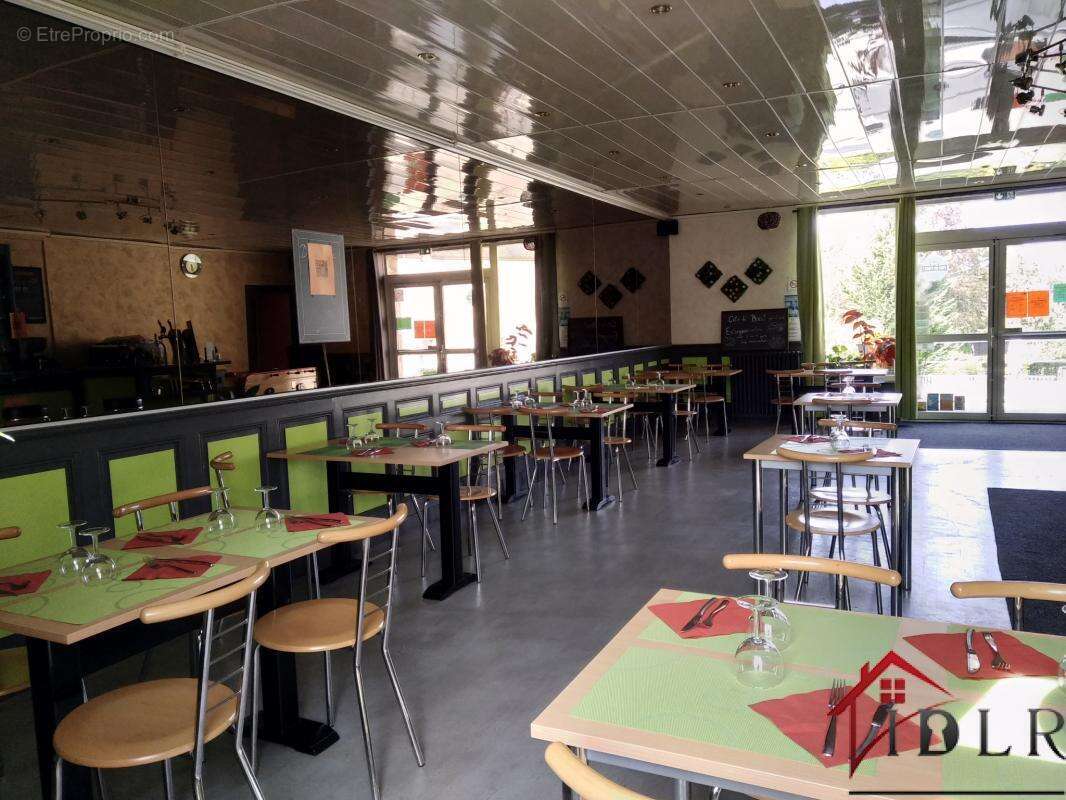 Commerce à LONS-LE-SAUNIER