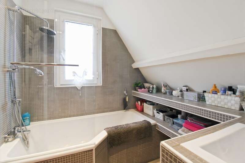 Maison à BORAN-SUR-OISE