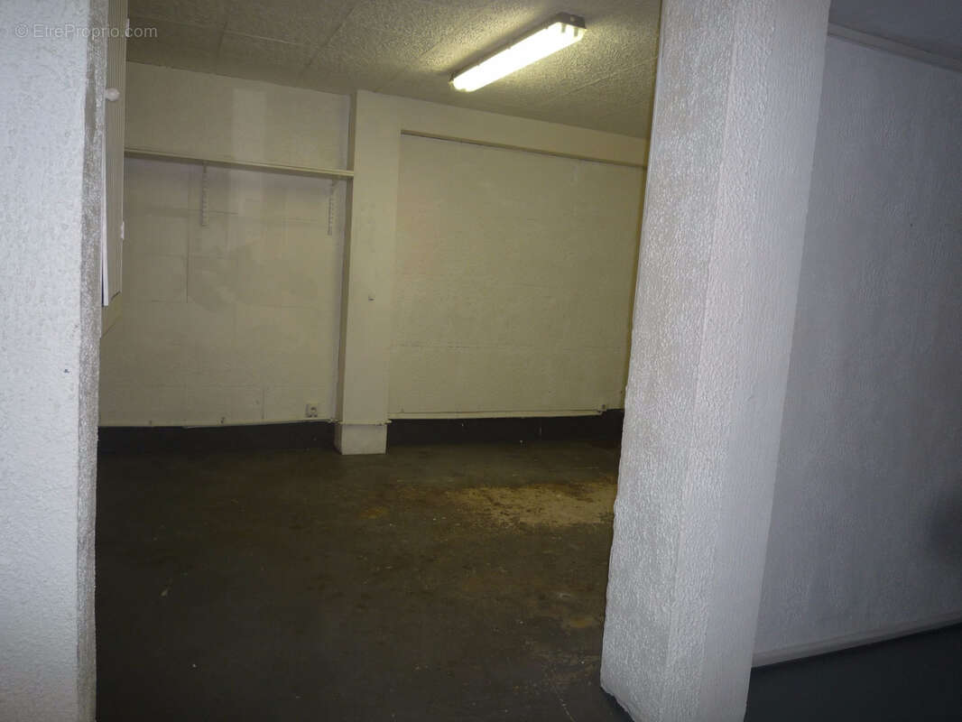 Autre à MARSEILLE-10E