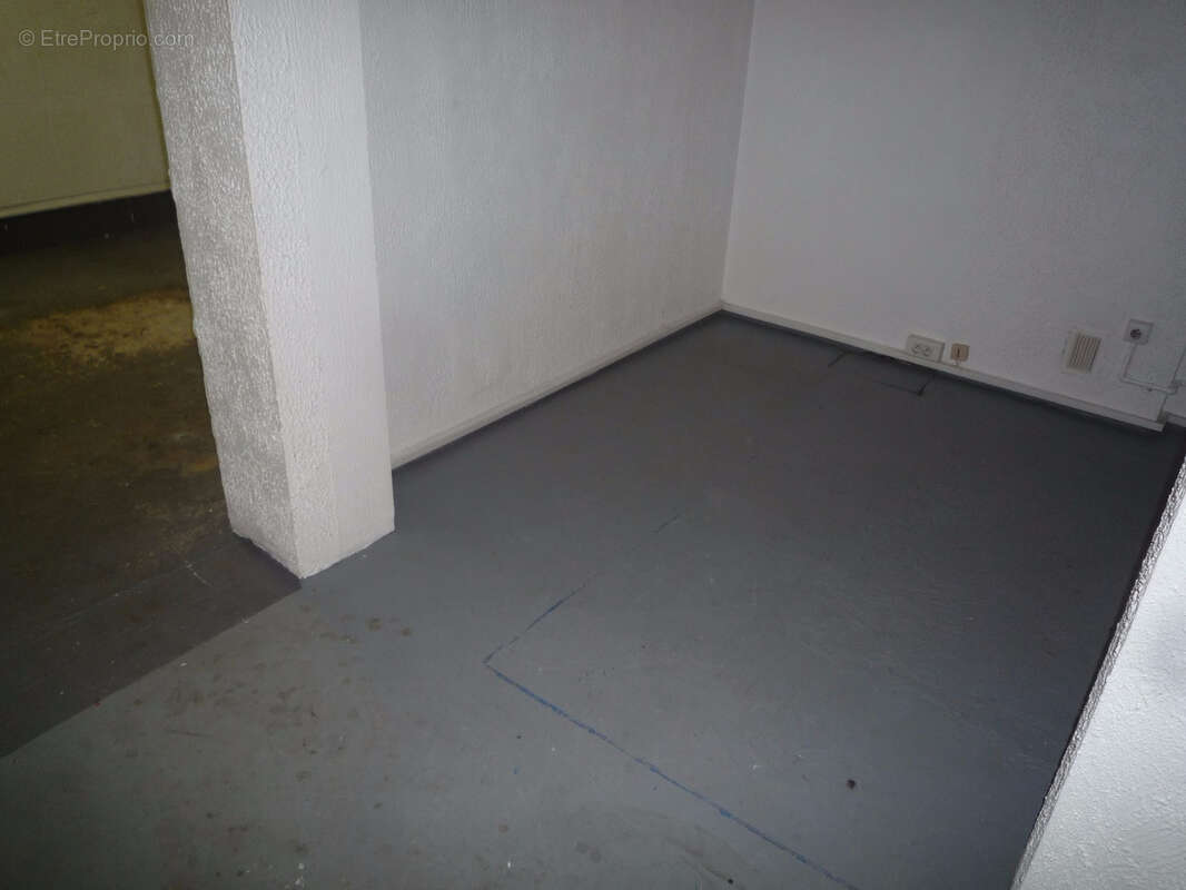 Autre à MARSEILLE-10E