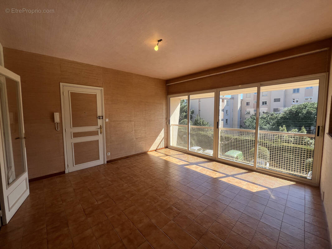 Appartement à BEZIERS