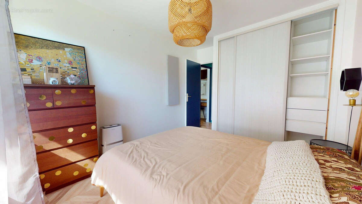 Appartement à LIVRY-GARGAN