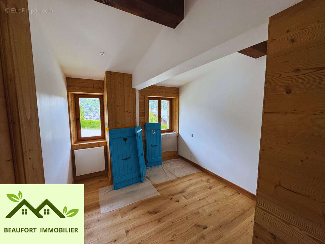 Appartement à SAINT-NICOLAS-LA-CHAPELLE