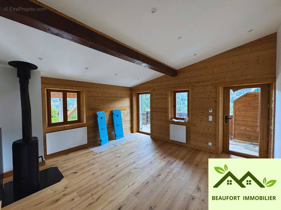 Appartement à SAINT-NICOLAS-LA-CHAPELLE