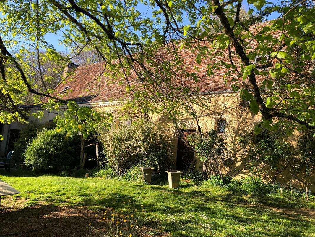 Maison à SAINT-CAPRAISE-DE-LALINDE