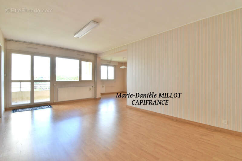Appartement à LAVAL