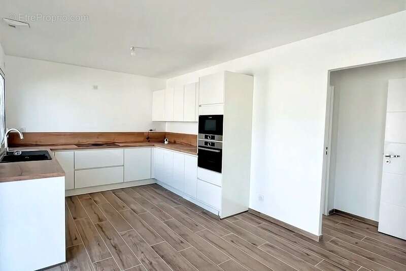 Maison à LE POULIGUEN