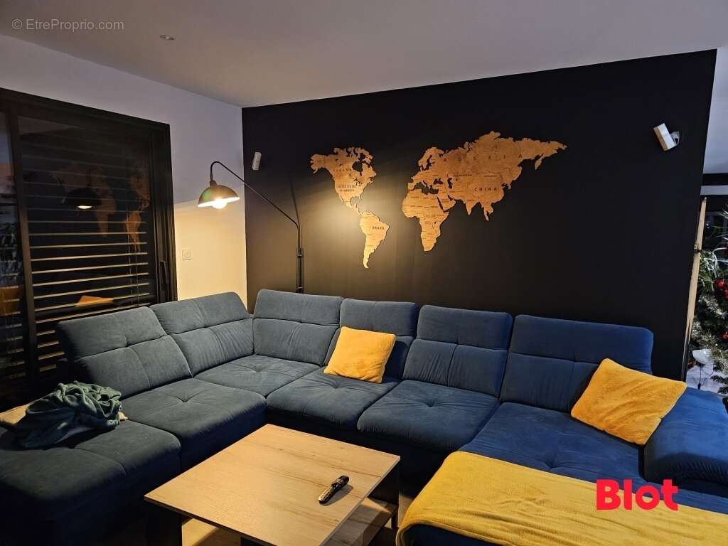 Maison à SAINT-BRICE-EN-COGLES