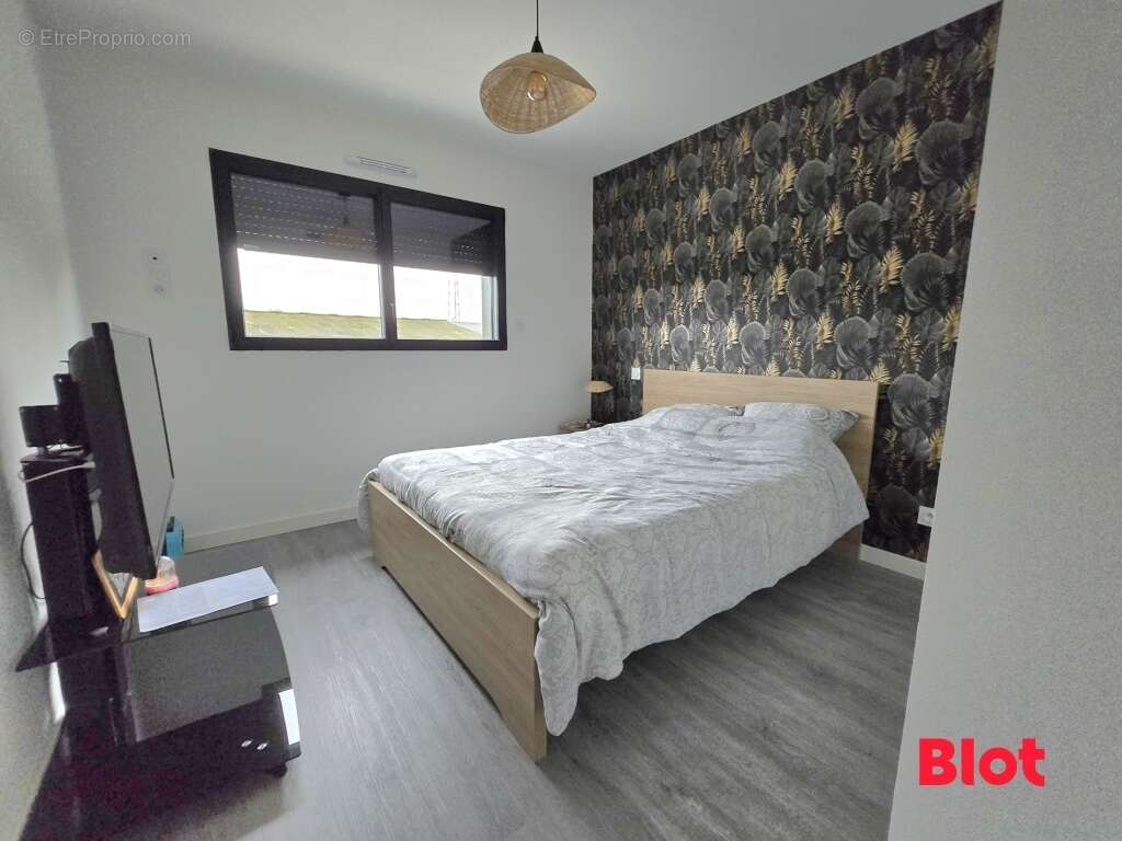 Maison à SAINT-BRICE-EN-COGLES