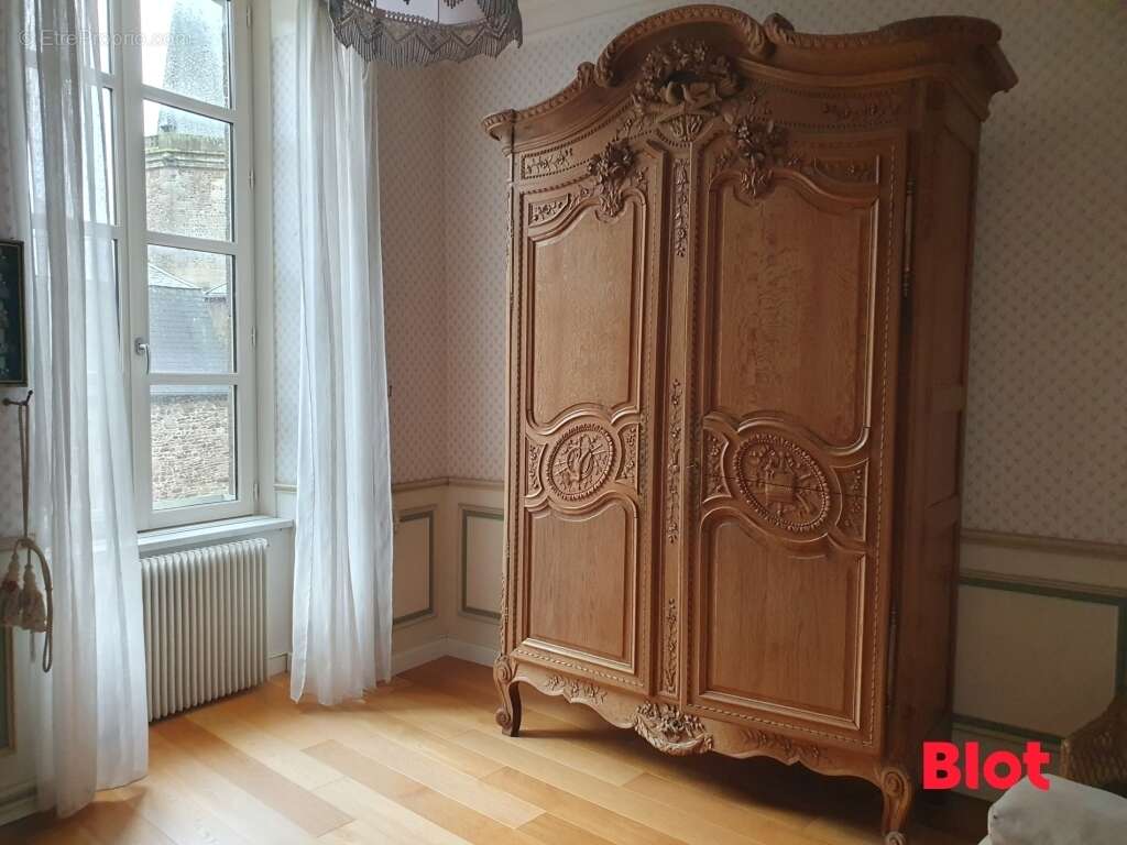 Appartement à FOUGERES