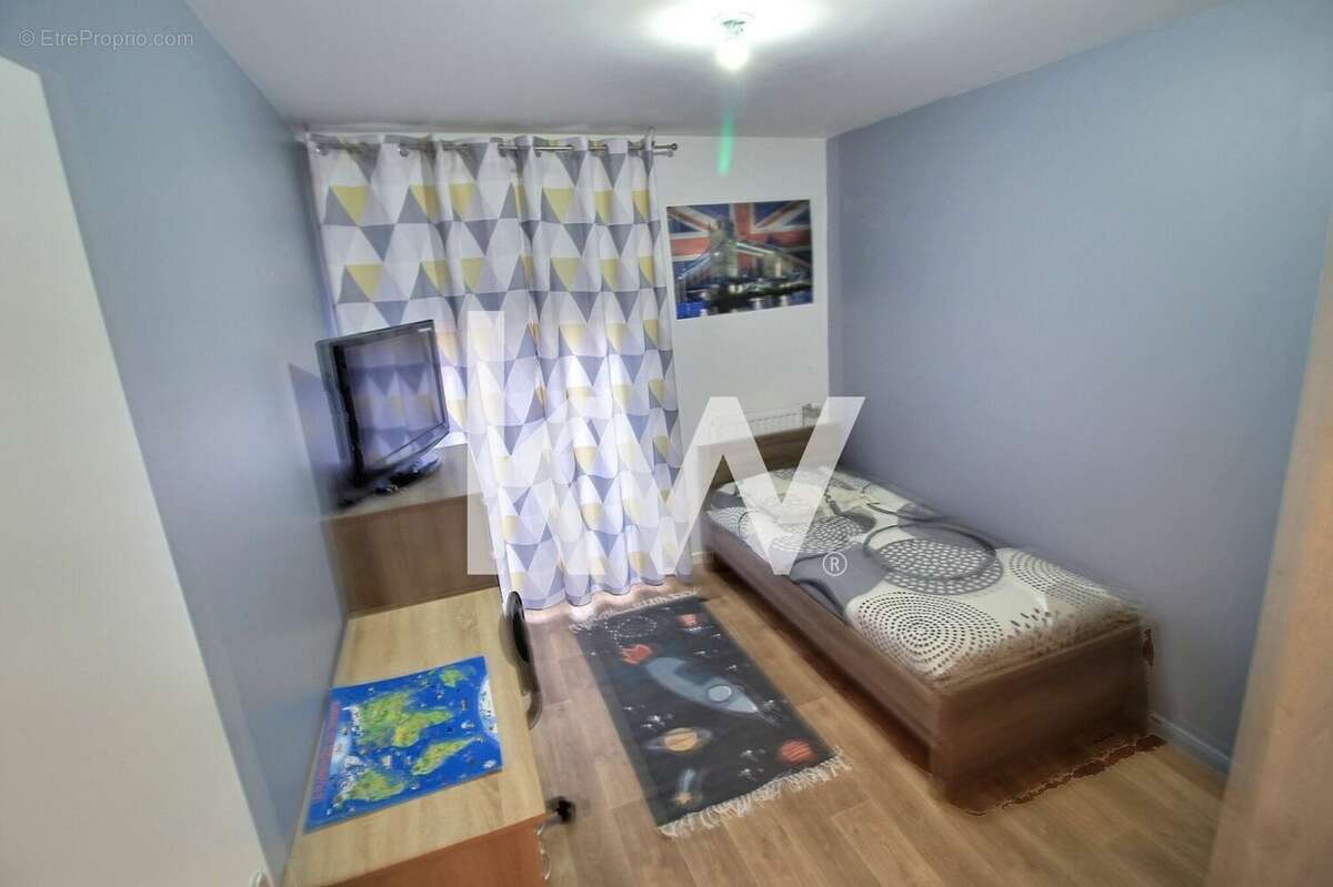 Appartement à CORBEIL-ESSONNES