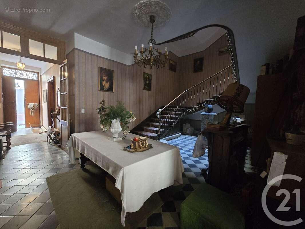 Maison à MONTESQUIEU-VOLVESTRE