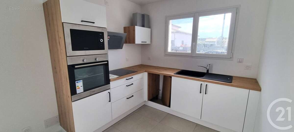 Maison à LAROQUE-DES-ALBERES