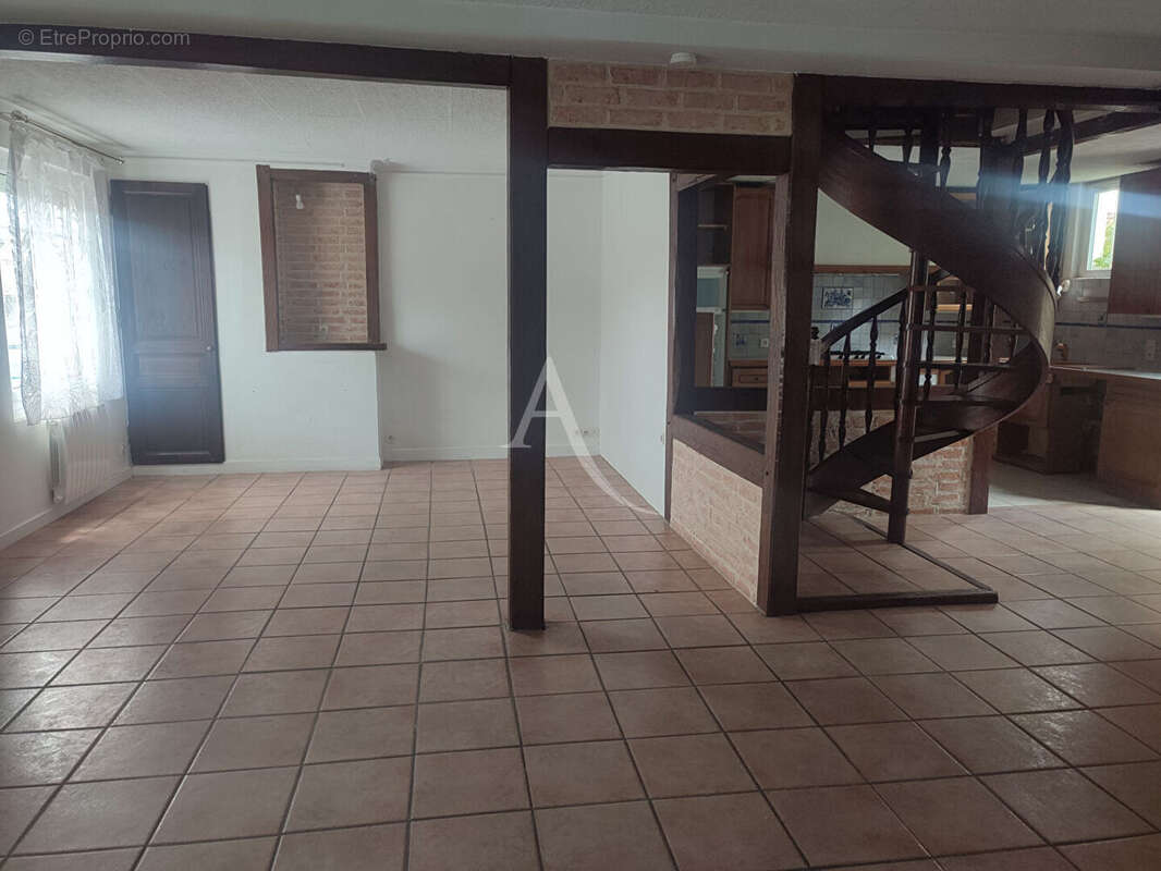 Maison à LAMOTTE-BEUVRON