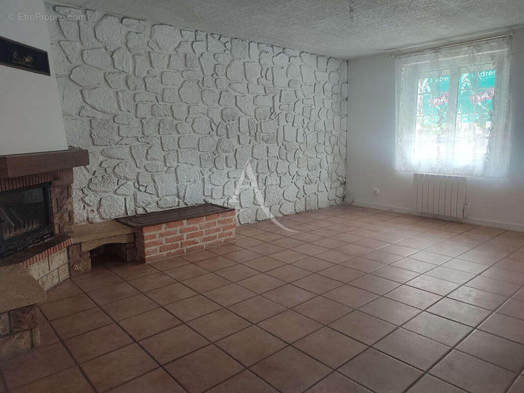 Maison à LAMOTTE-BEUVRON