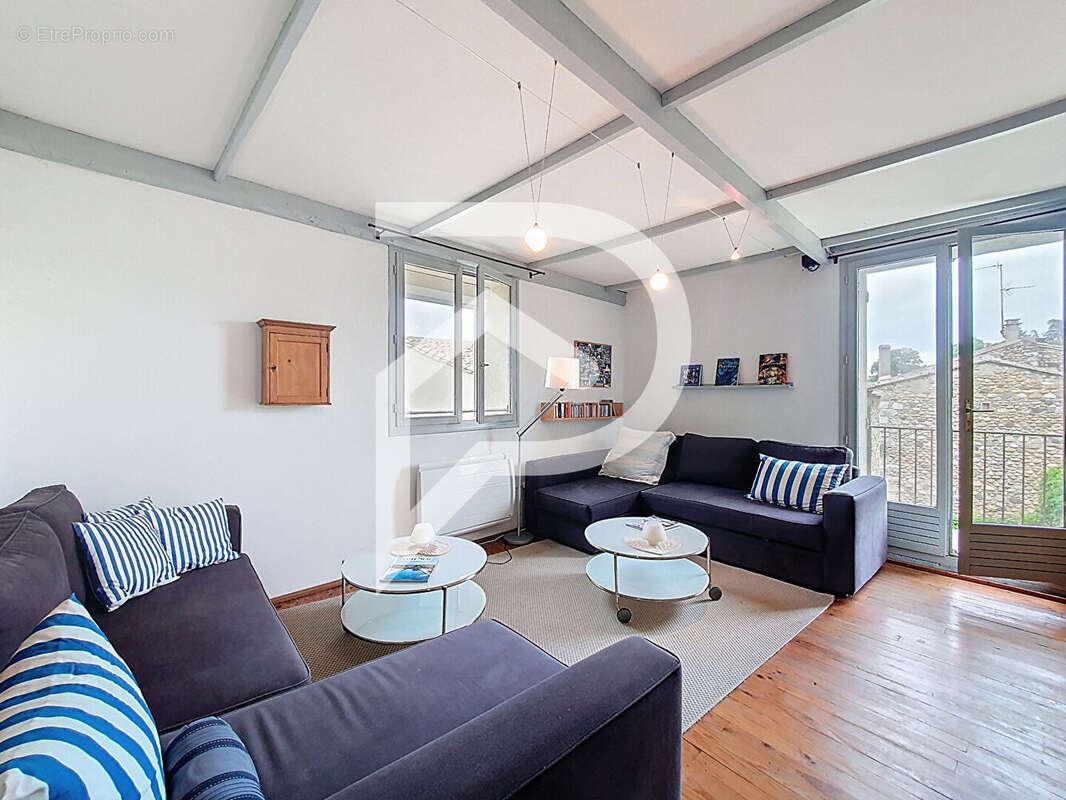 Maison à MALATAVERNE