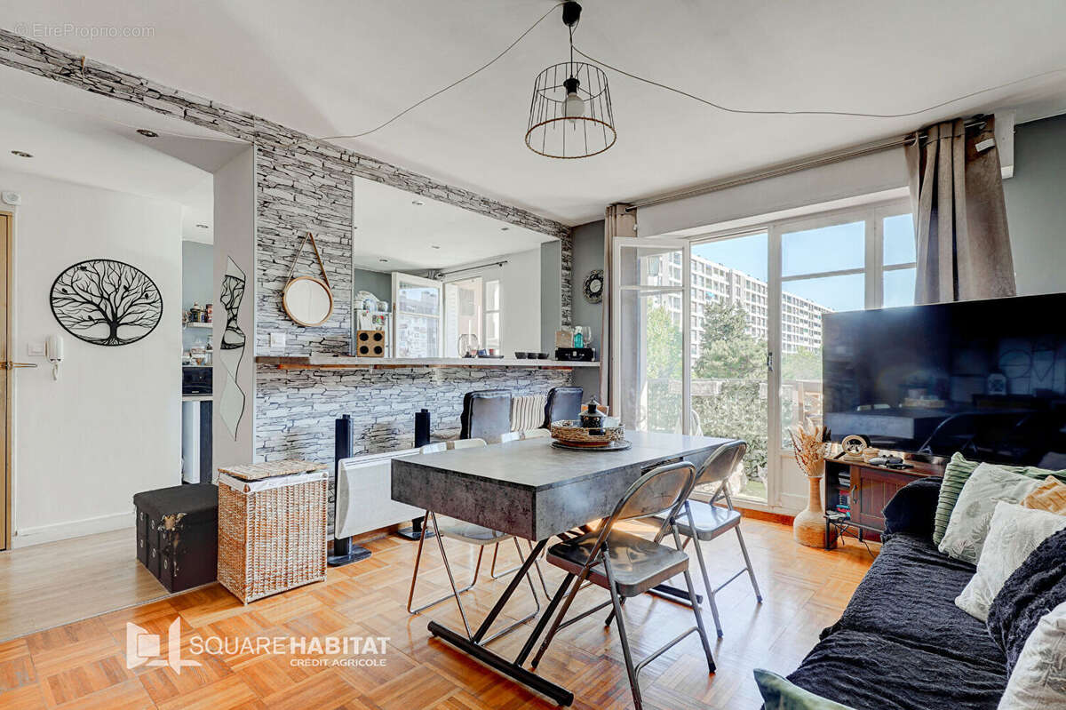 Appartement à MARSEILLE-9E