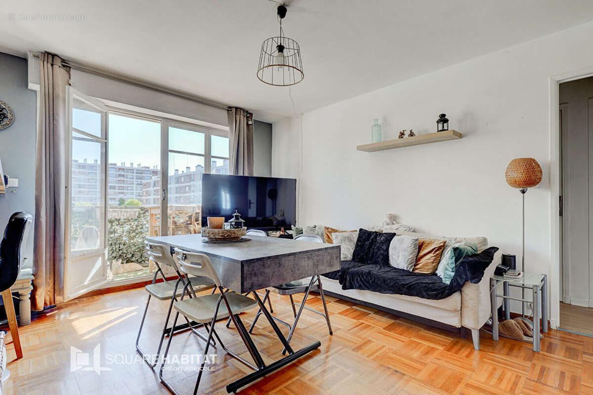 Appartement à MARSEILLE-9E