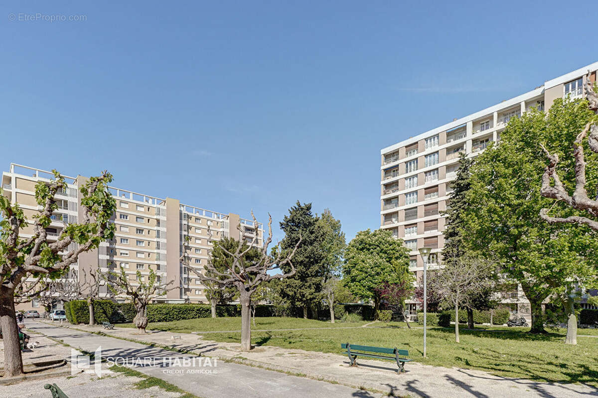 Appartement à MARSEILLE-9E