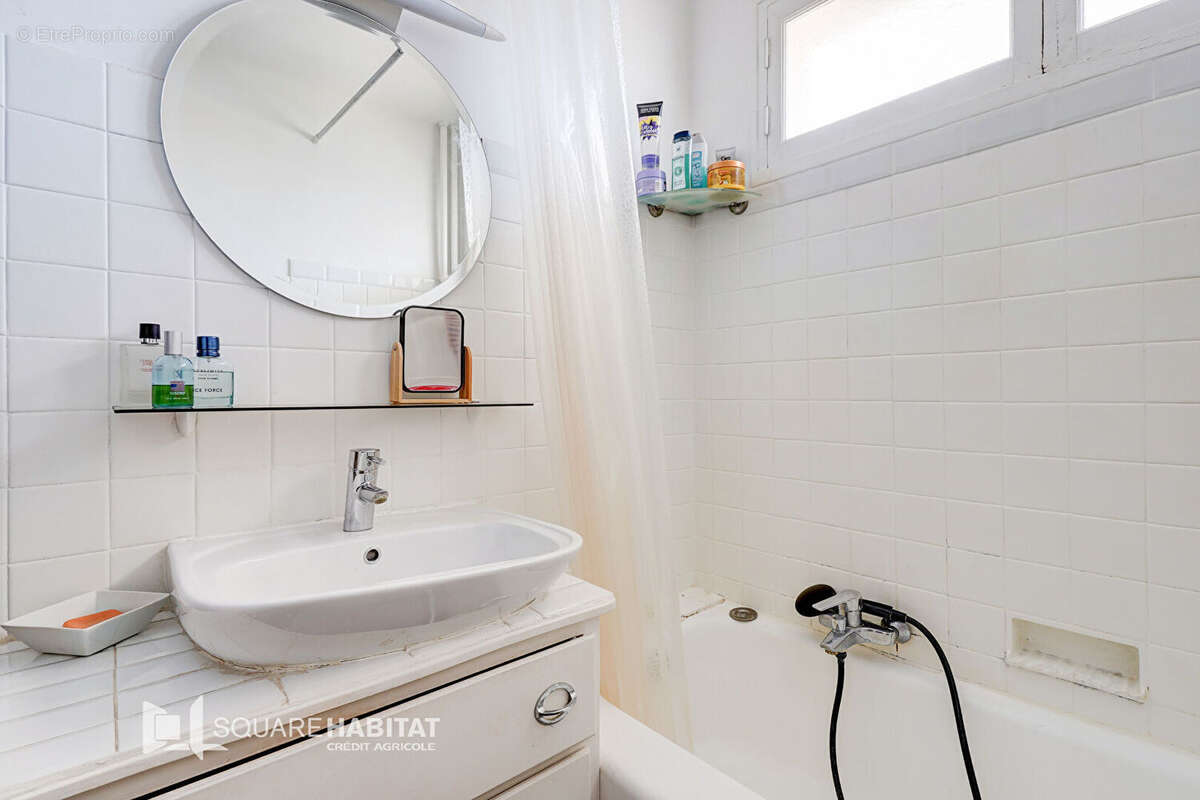 Appartement à MARSEILLE-9E