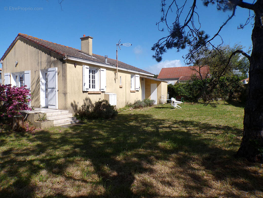 Maison à SAINT-MICHEL-CHEF-CHEF