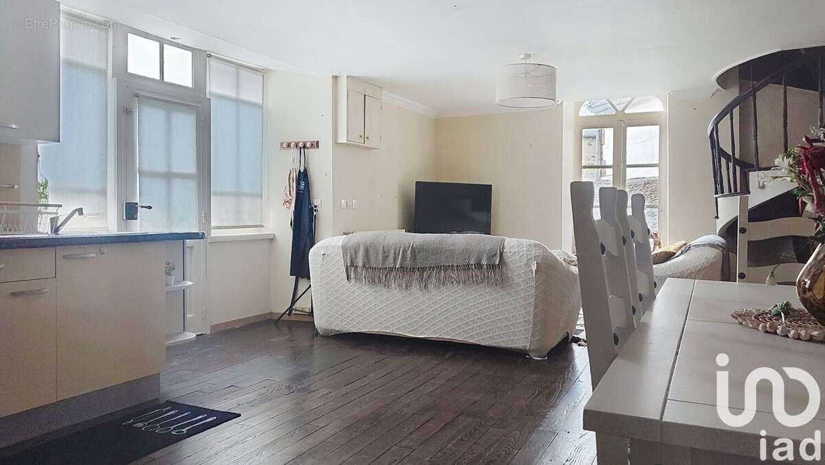 Photo 4 - Maison à BAZOUGES-LA-PEROUSE