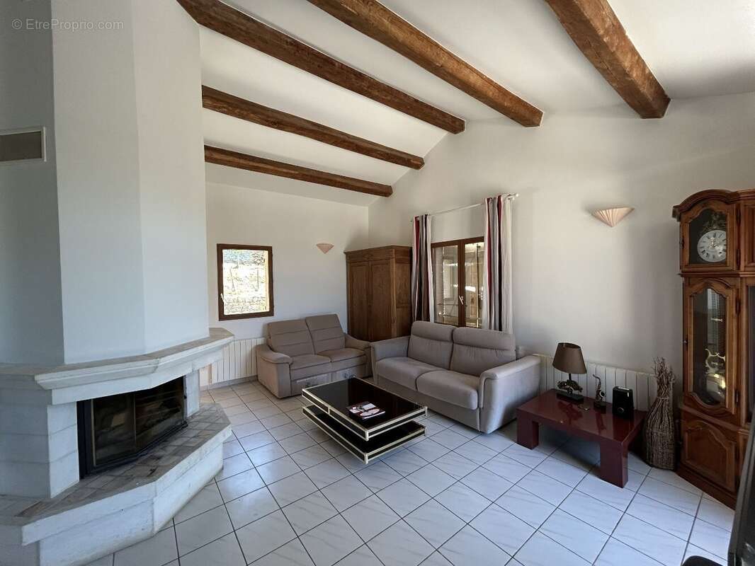 Maison à SAINT-ETIENNE-VALLEE-FRANCAISE