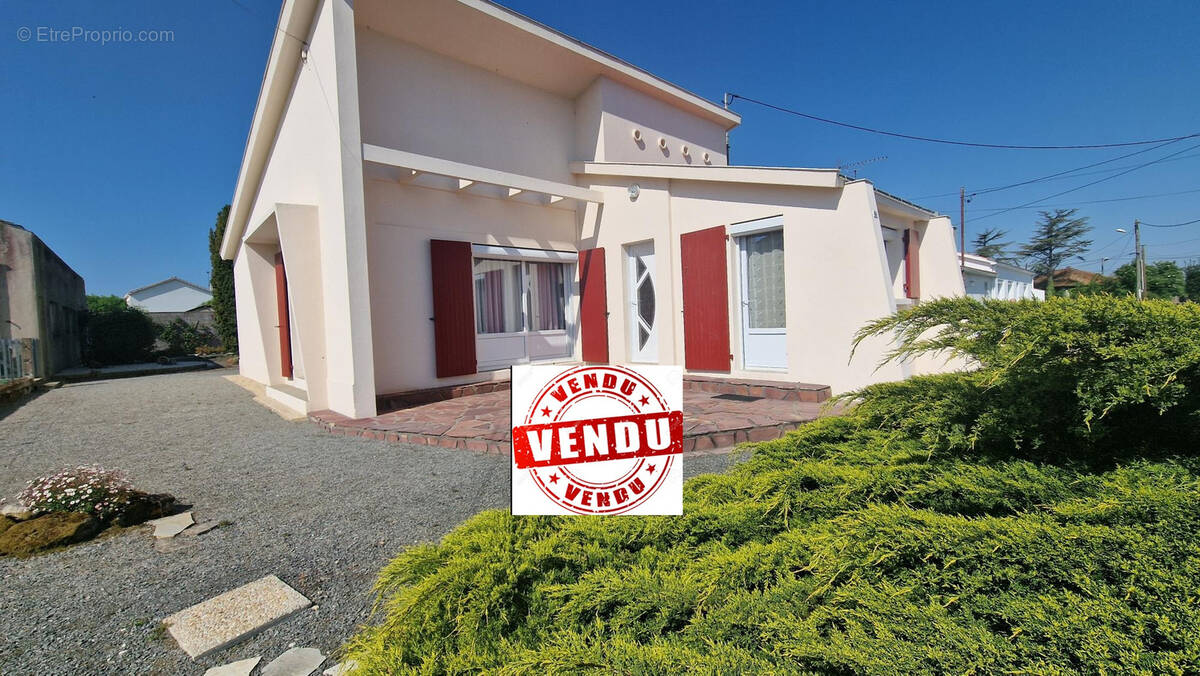 Maison à BEAUVOIR-SUR-MER