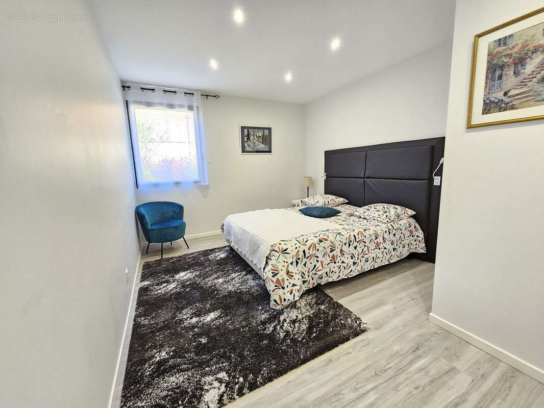 Maison à SAINT-GEORGES-DES-GROSEILLERS