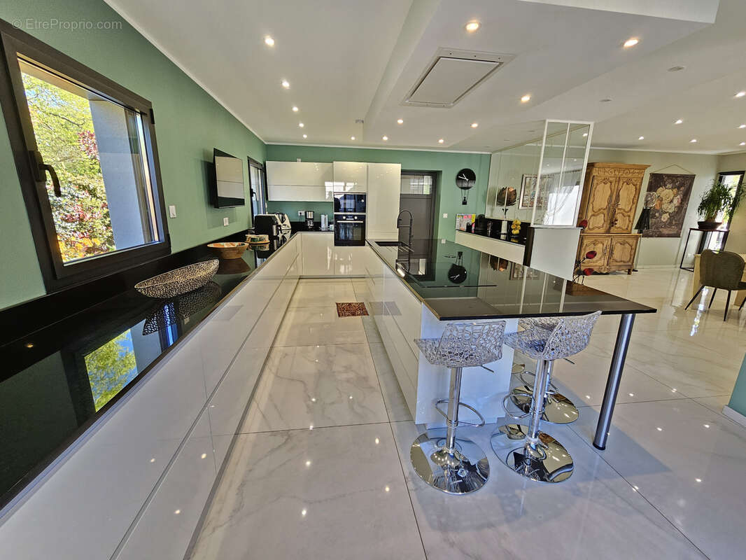 Maison à SAINT-GEORGES-DES-GROSEILLERS