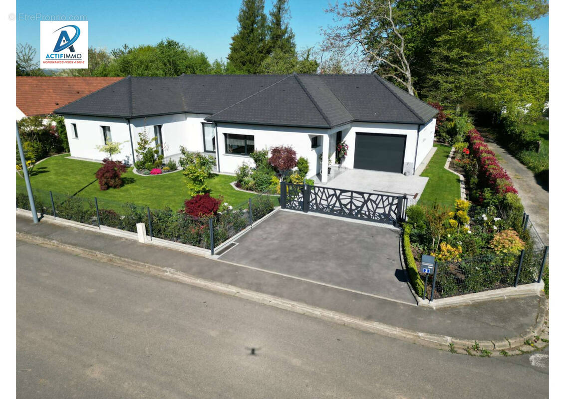 Maison à SAINT-GEORGES-DES-GROSEILLERS