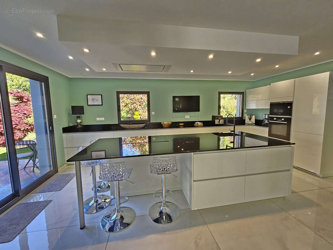 Maison à SAINT-GEORGES-DES-GROSEILLERS