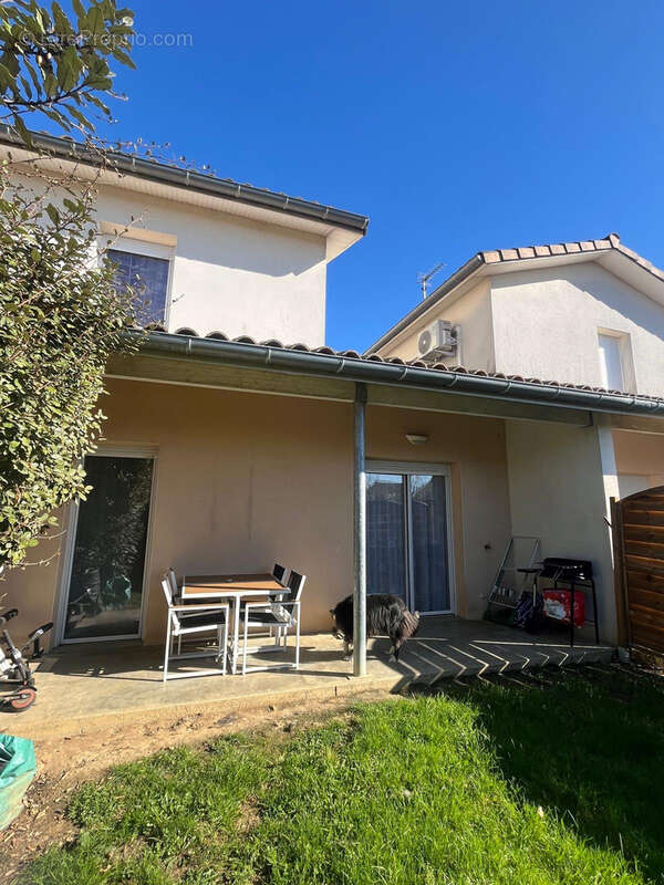 Maison à MONDONVILLE