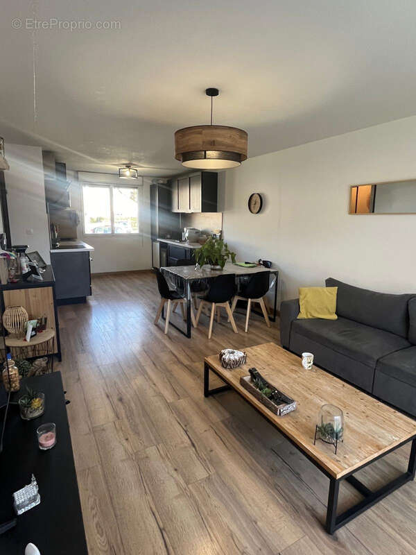 Maison à MONDONVILLE