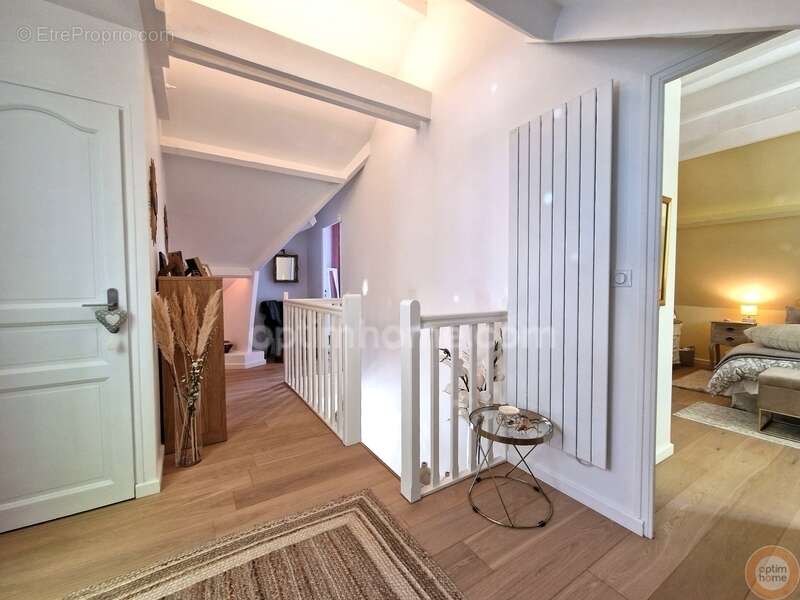 Maison à SAINT-GERMAIN-LES-ARPAJON