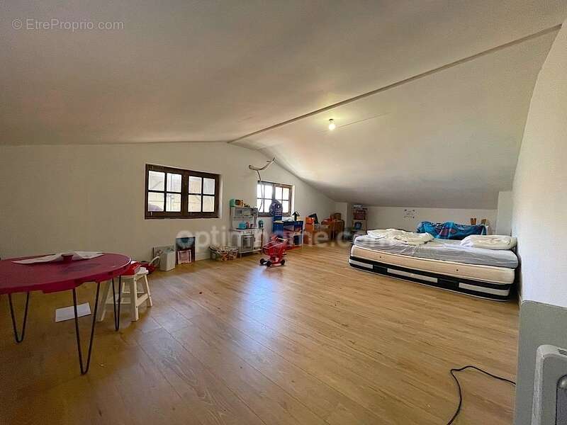 Maison à MOUTHOUMET