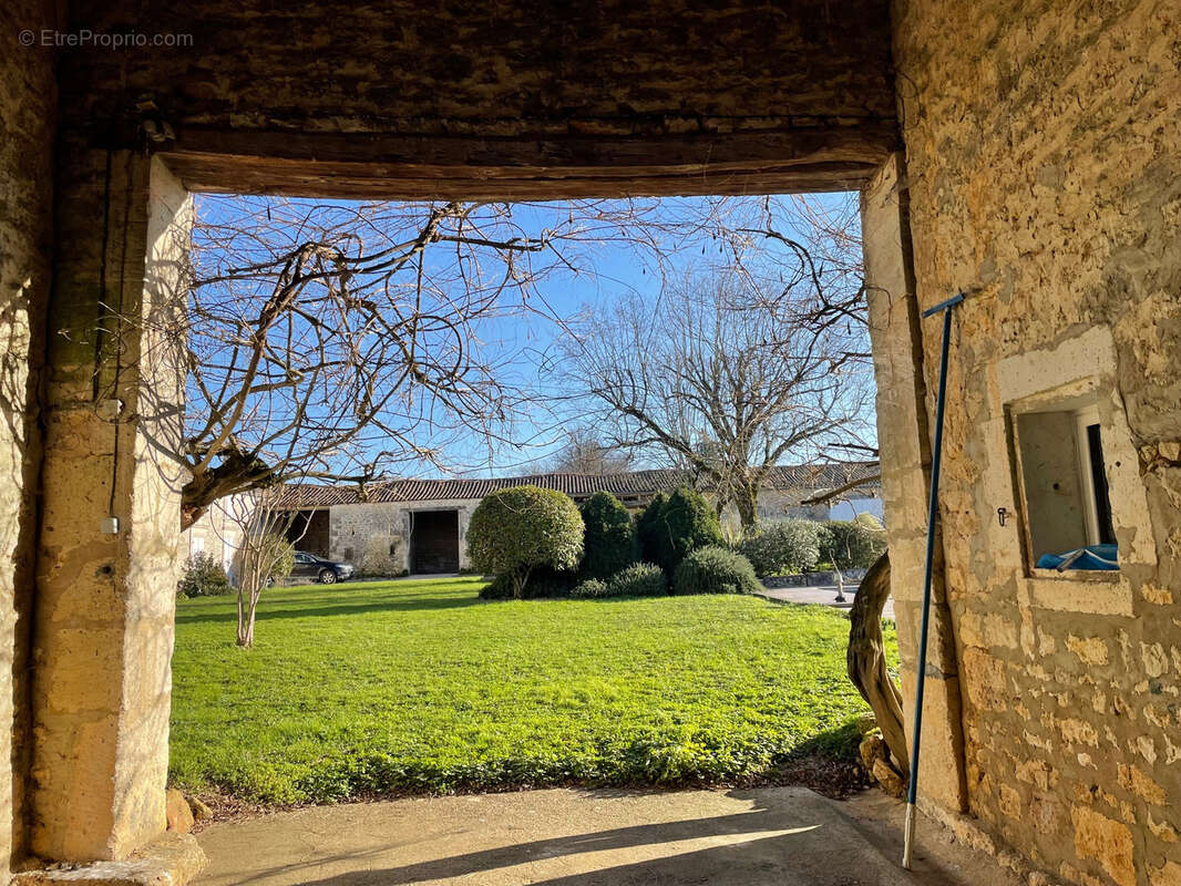 Maison à L&#039;ISLE-D&#039;ESPAGNAC