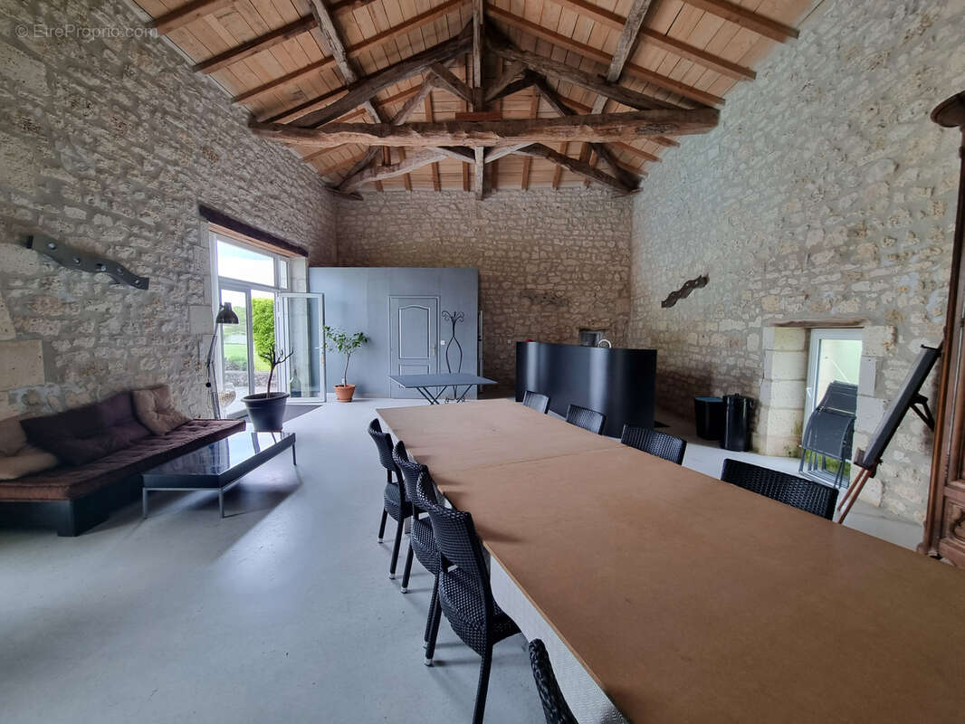 Maison à L&#039;ISLE-D&#039;ESPAGNAC