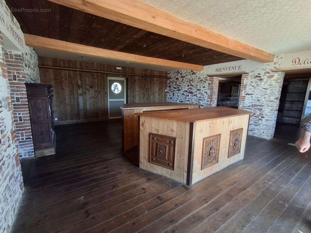 Maison à JOUE-SUR-ERDRE