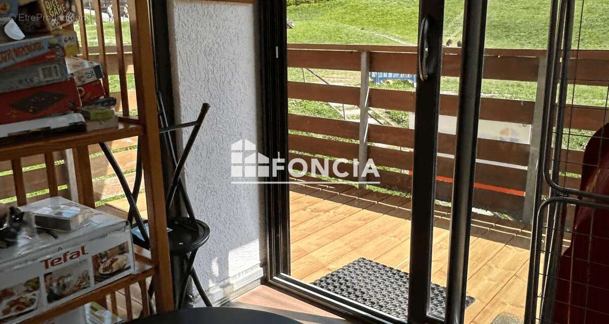 Appartement à SAINT-FRANCOIS-LONGCHAMP